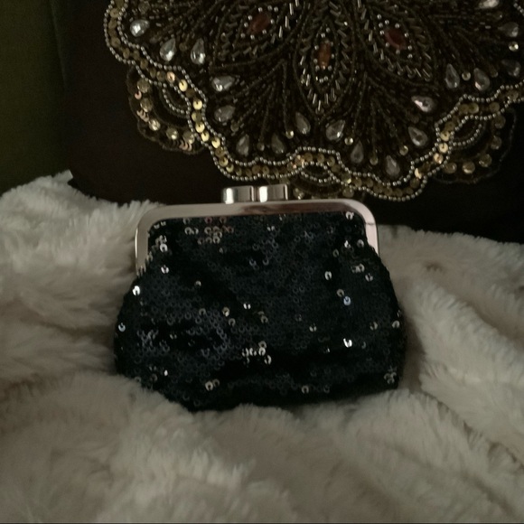 Victoria Secret Collectable Sequins Coin Purse - Picture 7 of 13